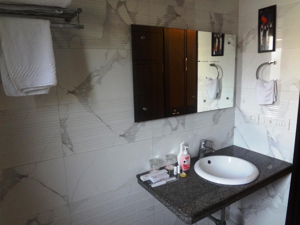 Hotel Rr Residency Delhi  Zimmer foto